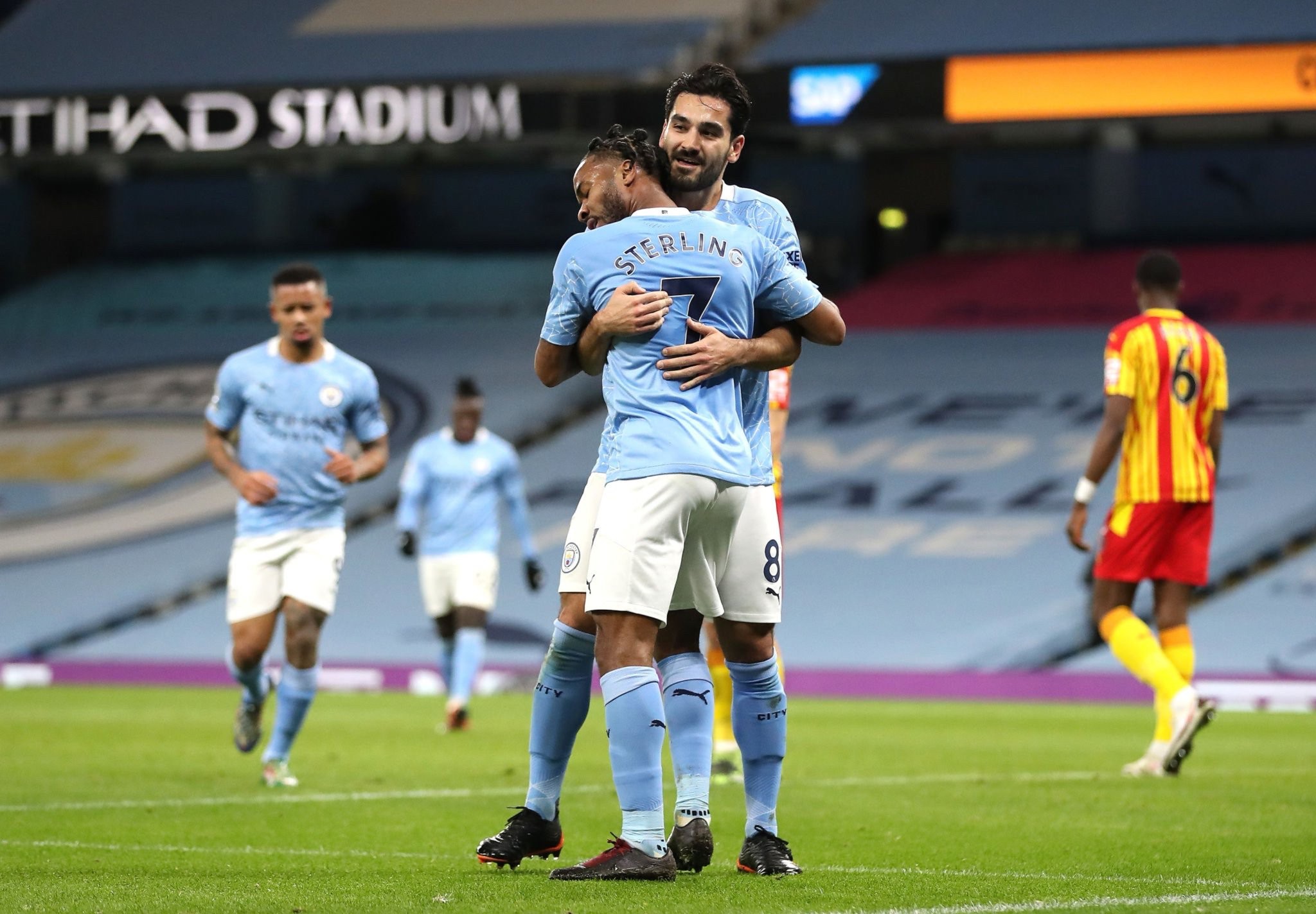 铁路部门通 铁路部门通